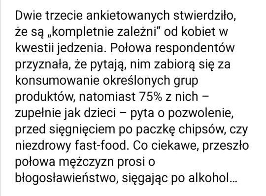 mężczyźni pytają o pozwolenie kobiet czy mogą pić alkohol i jeść chipsy